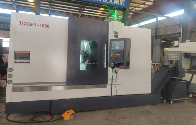 CNC Lathe Machine TCK66YS Featured Image
